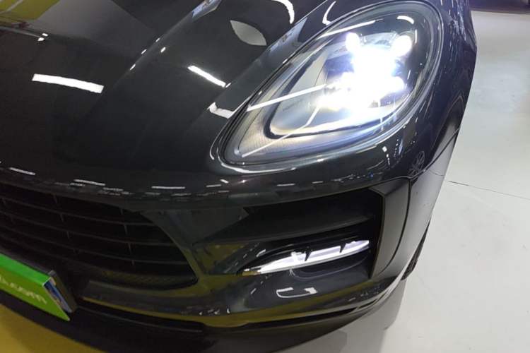 Used Porsche Macan 2018 Macan 2.0T Left Front Headlight