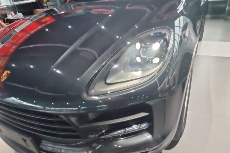 Used Porsche Macan 2018 Macan 2.0T Left Front Headlight