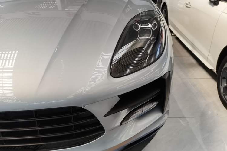 Used Porsche Macan 2018 Macan 2.0T Left Front Headlight