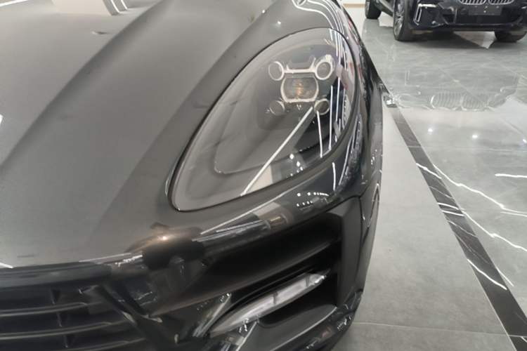 Used Porsche Macan 2018 Macan 2.0T Left Front Headlight