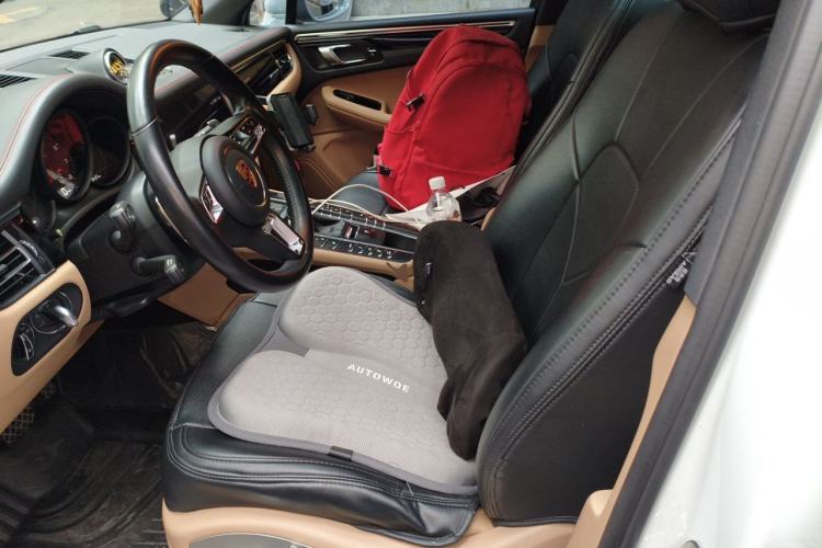 Used Porsche Macan 2018 Macan 2.0T Left Front Seat