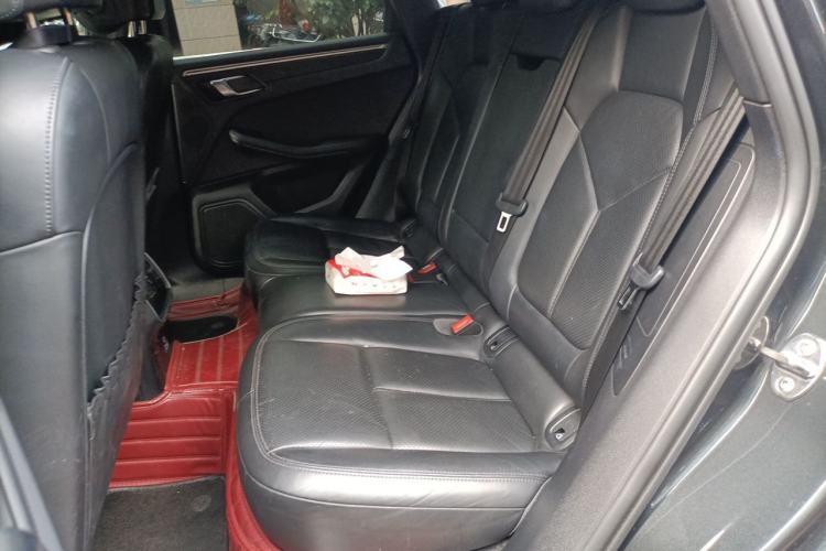 Used Porsche Macan 2018 Macan 2.0T Left Rear Seat