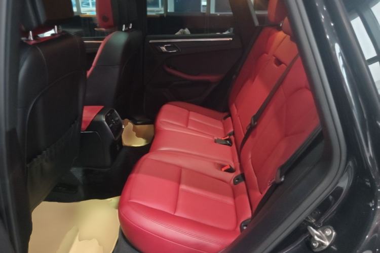 Used Porsche Macan 2018 Macan 2.0T Left Rear Seat
