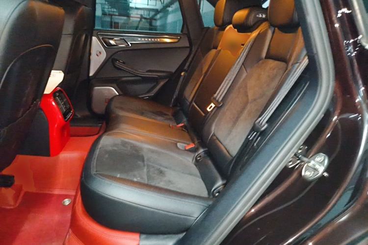 Used Porsche Macan 2018 Macan 2.0T Left Rear Seat