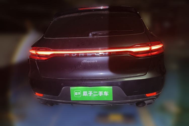 Used Porsche Macan 2018 Macan 2.0T Rear