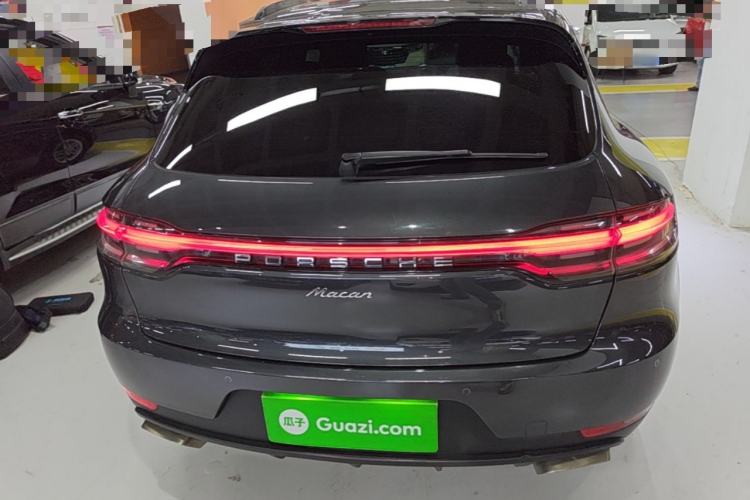 Used Porsche Macan 2018 Macan 2.0T Rear