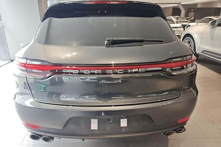 Used Porsche Macan 2018 Macan 2.0T Rear