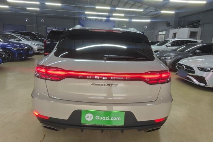 Used Porsche Macan 2018 Macan 2.0T Rear