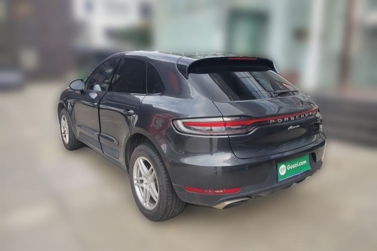 Used Porsche Macan 2018 Macan 2.0T Rear Left 45 Deg