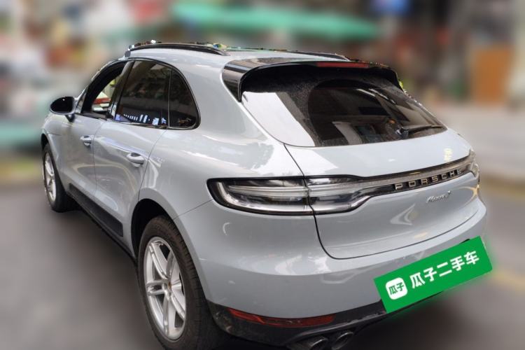Used Porsche Macan 2018 Macan 2.0T Rear Left 45 Deg