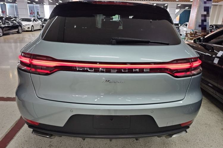 Used Porsche Macan 2018 Macan 2.0T Rear