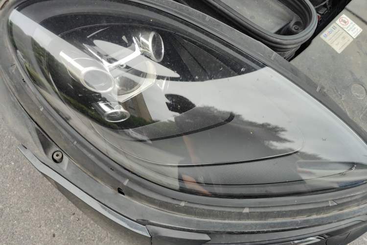 Used Porsche Macan 2018 Macan 2.0T Right Front Headlight
