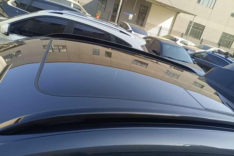 Used Porsche Macan 2018 Macan 2.0T Roof