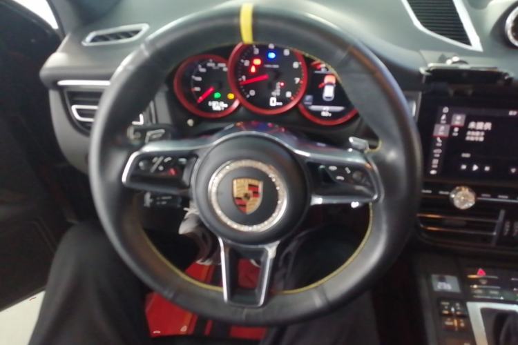 Used Porsche Macan 2018 Macan 2.0T Steering Wheel