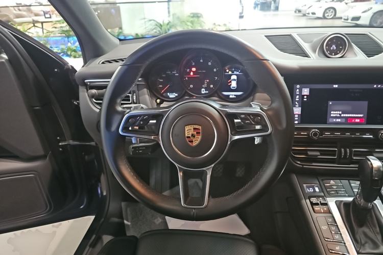 Used Porsche Macan 2018 Macan 2.0T Steering Wheel