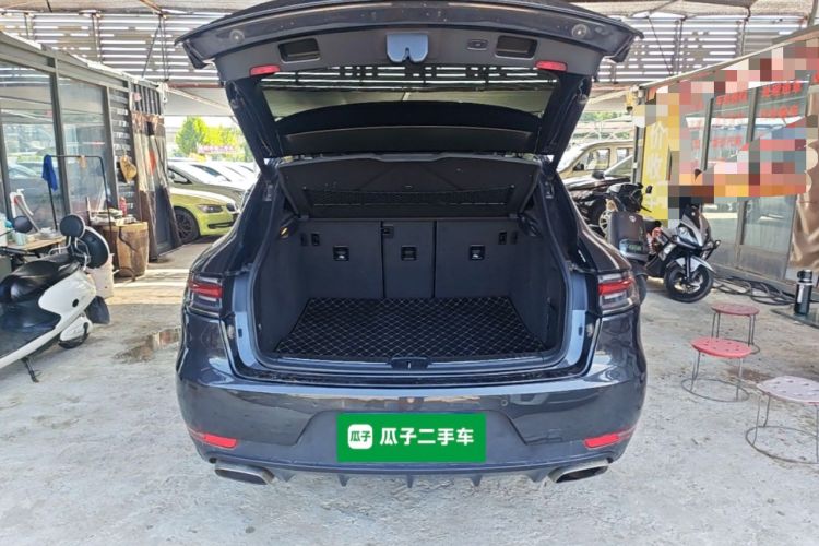 Used Porsche Macan 2018 Macan 2.0T Trunk