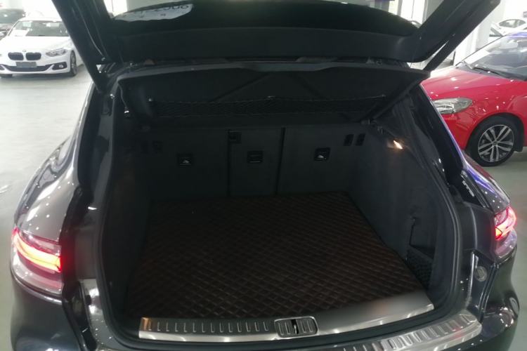 Used Porsche Macan 2018 Macan 2.0T Trunk