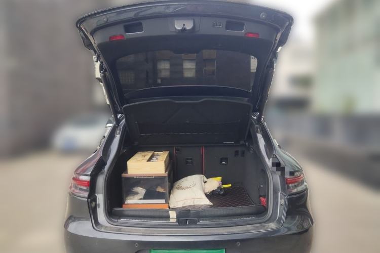 Used Porsche Macan 2018 Macan 2.0T Trunk