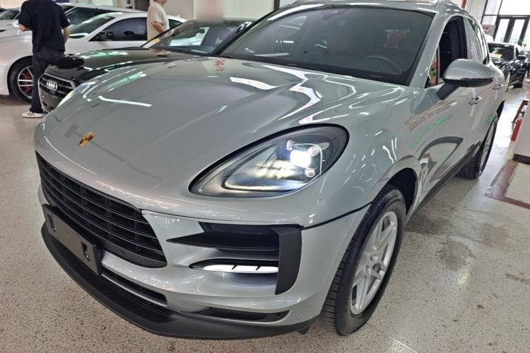 Used Porsche Macan 2018 Macan 2.0T Guazi used car, China used car export, Used car for sale, Used Porsche cars, Cheapest cars for sale