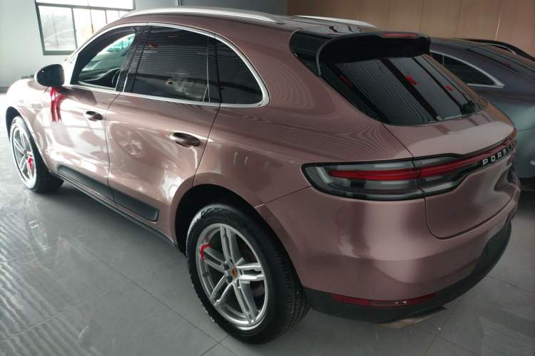 Used Porsche Macan 2018 Macan 2.0T Exterior 2
