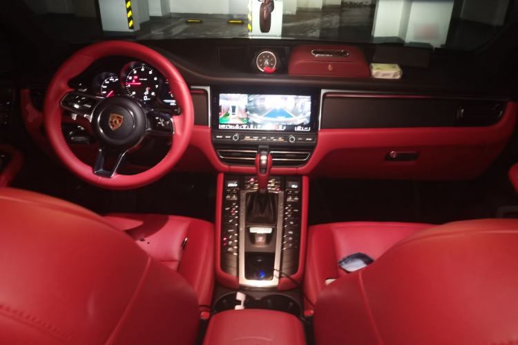 Used Porsche Macan 2018 Macan 2.0T Center Console