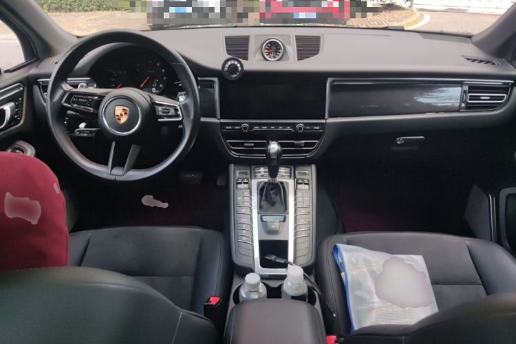 Used Porsche Macan 2018 Macan 2.0T Center Console