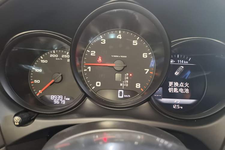Used Porsche Macan 2018 Macan 2.0T Instrument Cluster