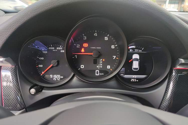 Used Porsche Macan 2018 Macan 2.0T Instrument Cluster