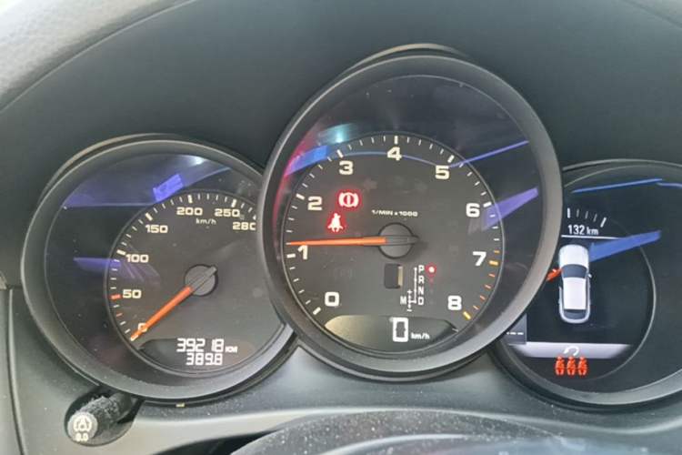 Used Porsche Macan 2018 Macan 2.0T Instrument Cluster