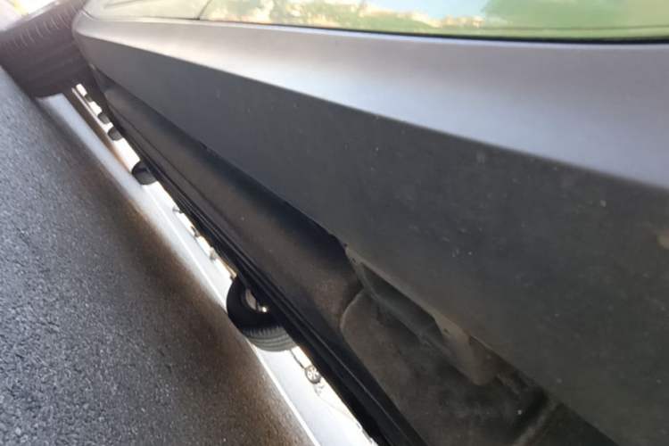 Used Porsche Macan 2018 Macan 2.0T Left Side Sill