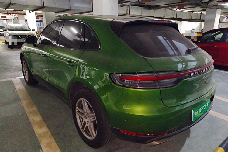 Used Porsche Macan 2018 Macan 2.0T Rear Left 45 Deg