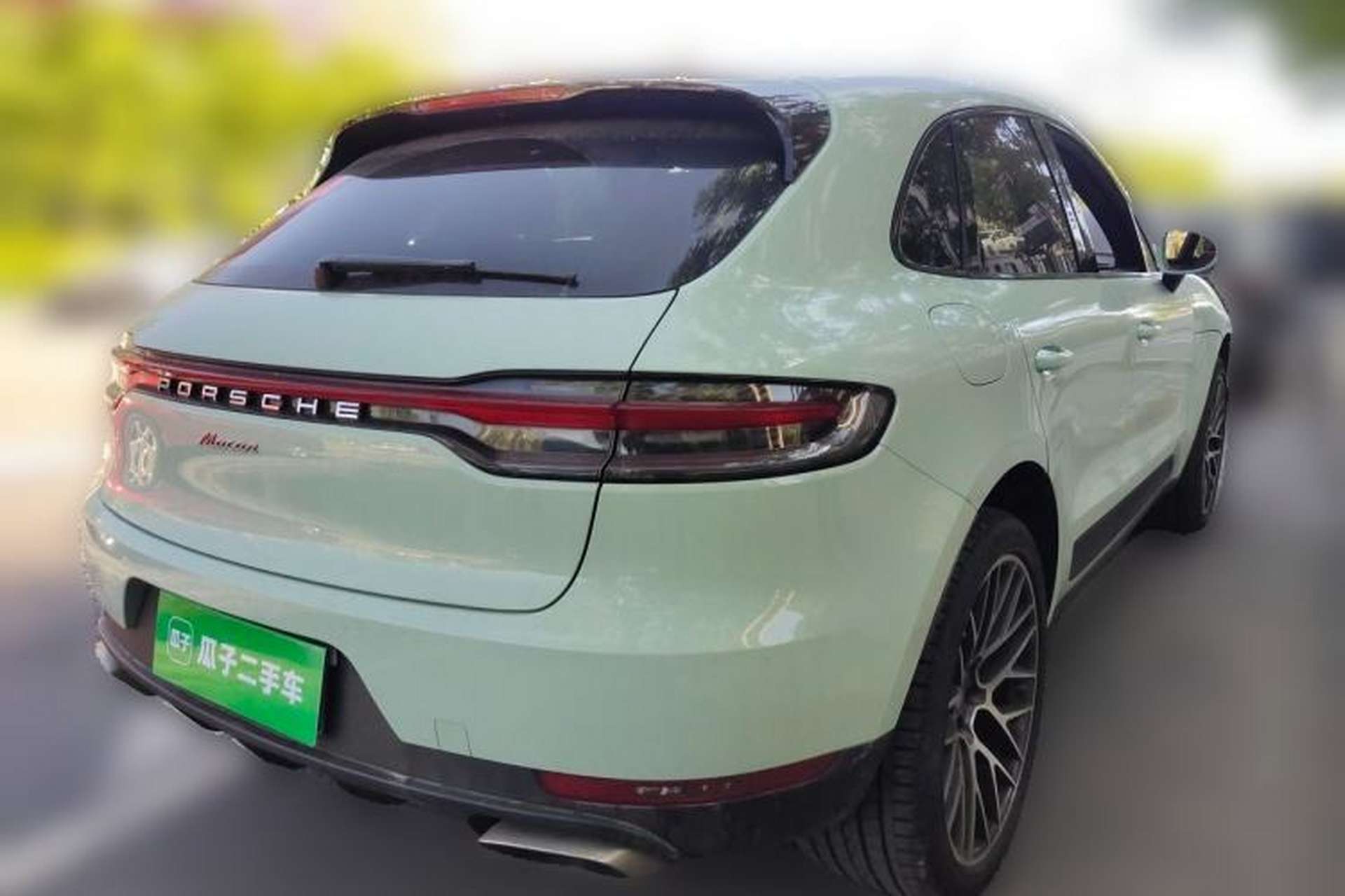 Used Porsche Macan 2018 Macan 2.0T Rear Right 45 Deg