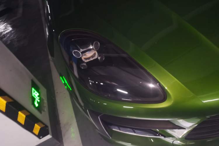 Used Porsche Macan 2018 Macan 2.0T Right Front Headlight