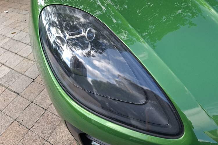 Used Porsche Macan 2018 Macan 2.0T Right Front Headlight