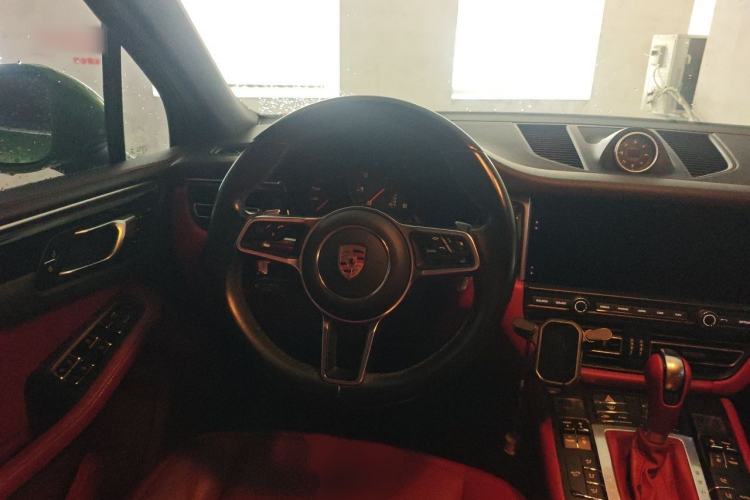 Used Porsche Macan 2018 Macan 2.0T Steering Wheel