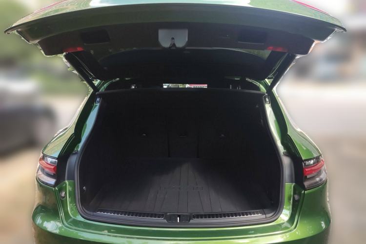 Used Porsche Macan 2018 Macan 2.0T Trunk