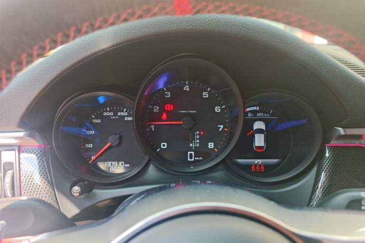 Used Porsche Macan 2018 Macan 2.0T Instrument Cluster