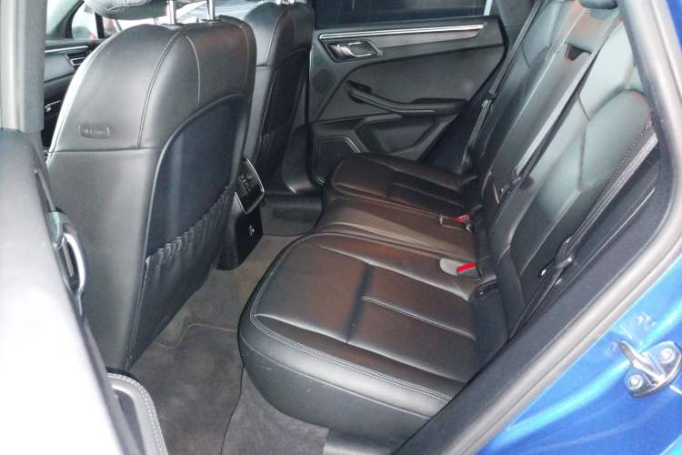 Used Porsche Macan 2018 Macan 2.0T Left Rear Seat