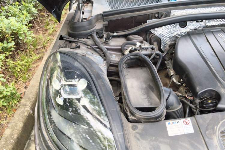 Used Porsche Macan 2018 Macan 2.0T Engine Bay Right