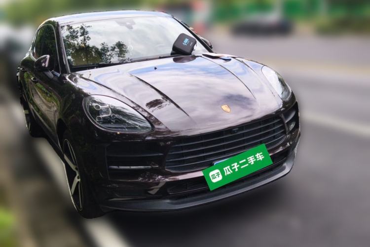Used Porsche Macan 2018 Macan 2.0T Front Right 45 Deg