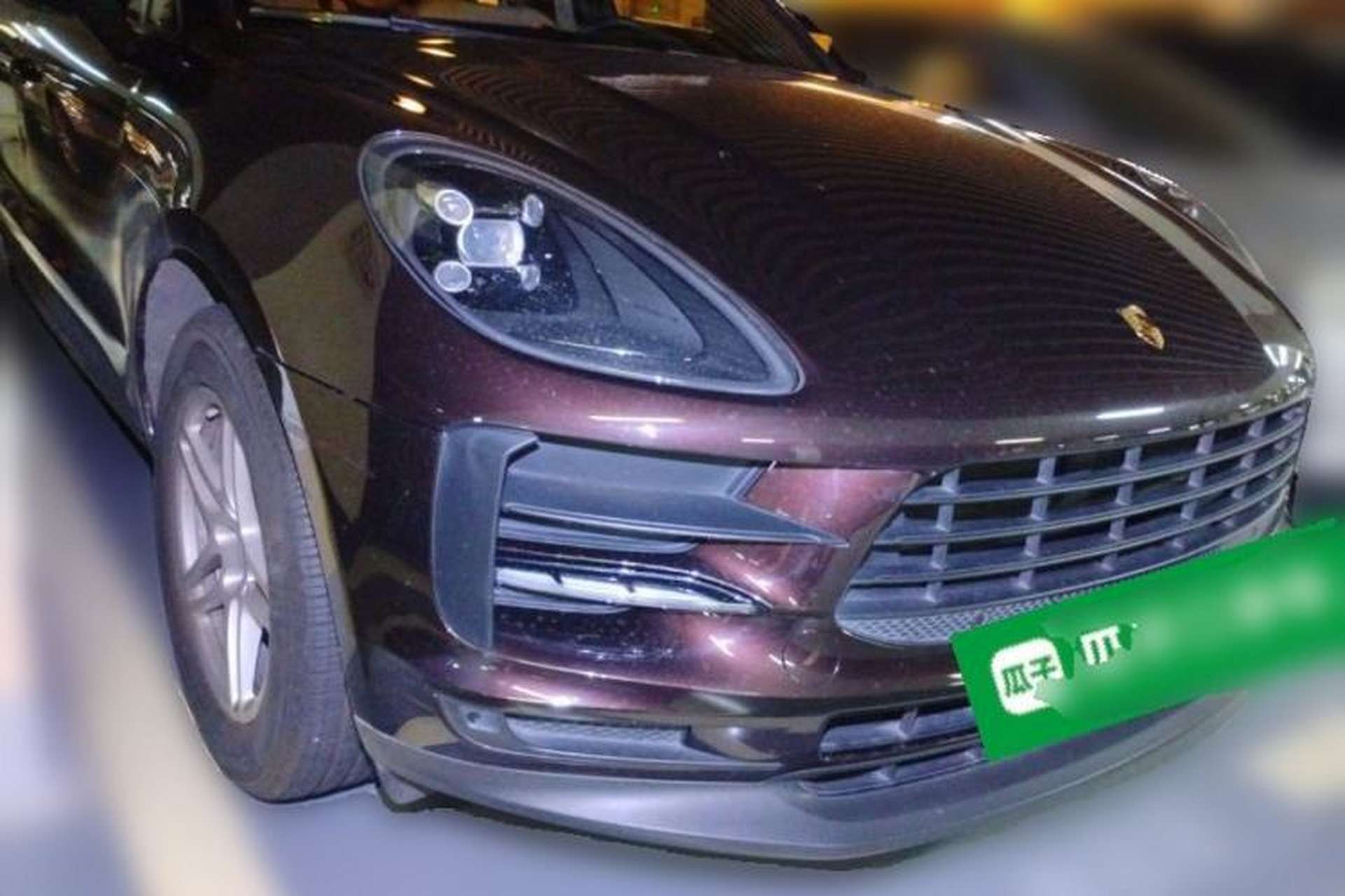 Used Porsche Macan 2018 Macan 2.0T Front Right 45 Deg