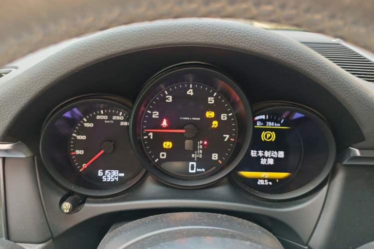 Used Porsche Macan 2018 Macan 2.0T Instrument Cluster