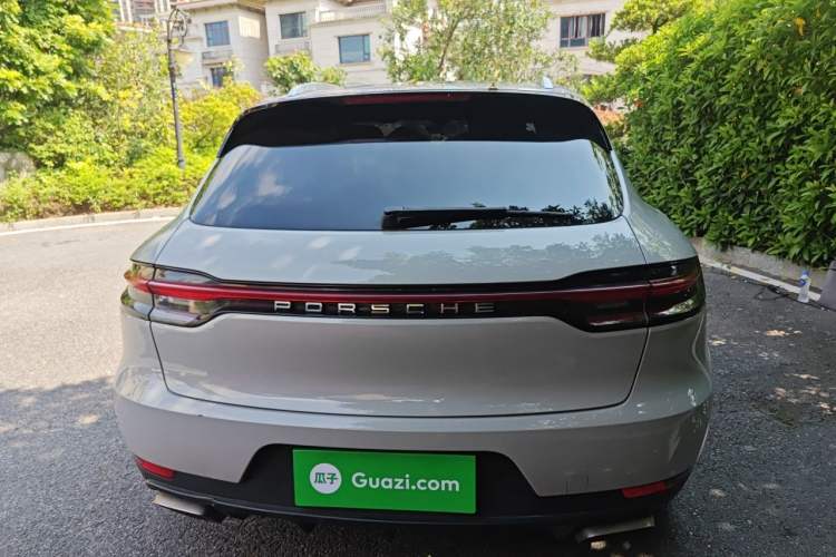 Used Porsche Macan 2018 Macan 2.0T Rear