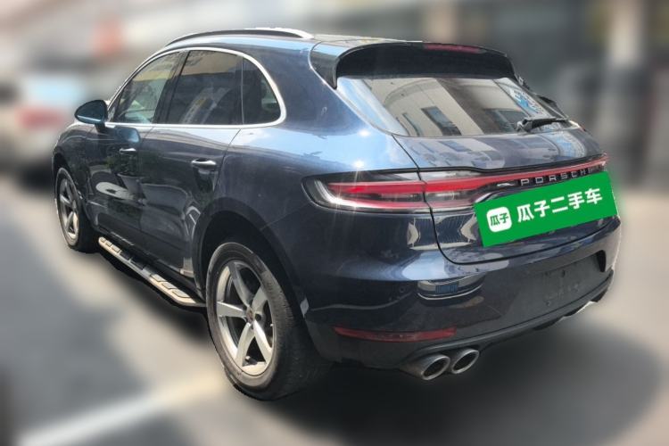 Used Porsche Macan 2018 Macan 2.0T Rear Left 45 Deg