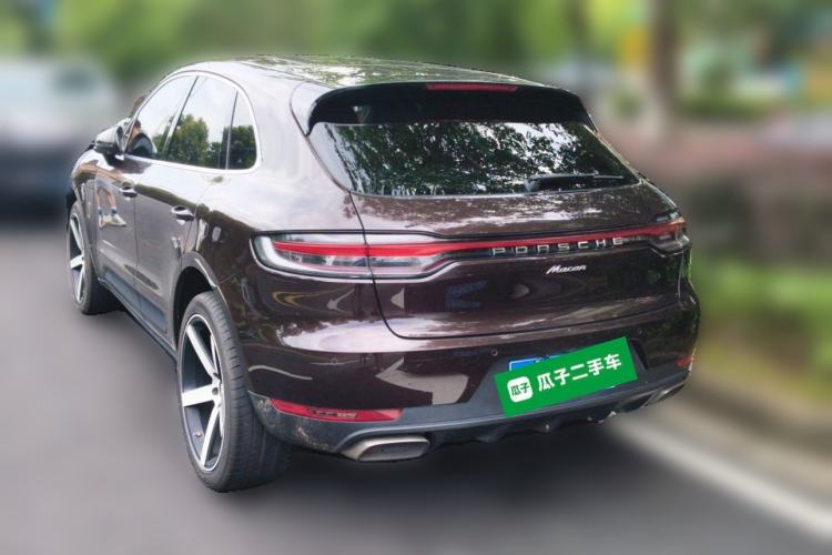 Used Porsche Macan 2018 Macan 2.0T Rear Left 45 Deg