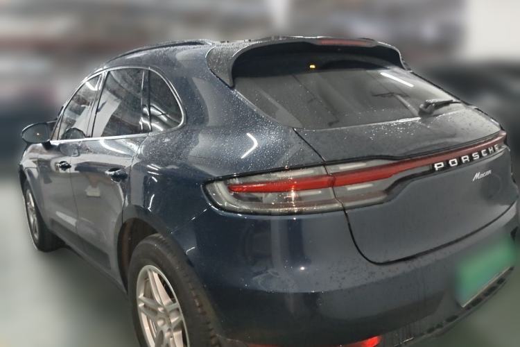 Used Porsche Macan 2018 Macan 2.0T Rear Left 45 Deg