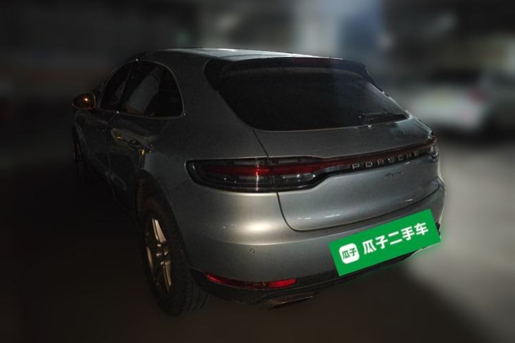 Used Porsche Macan 2018 Macan 2.0T Rear Left 45 Deg