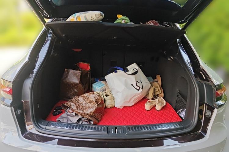 Used Porsche Macan 2018 Macan 2.0T Trunk