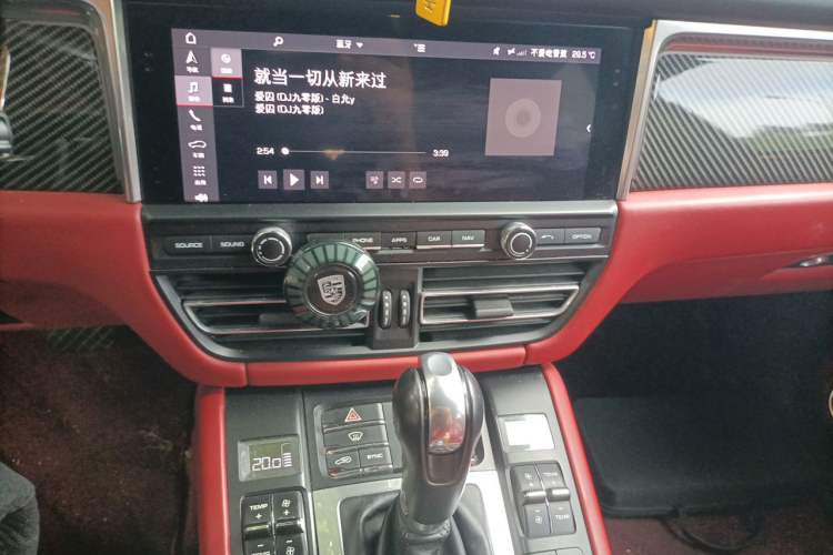 Used Porsche Macan 2018 Macan 2.0T Audio And AC Panel