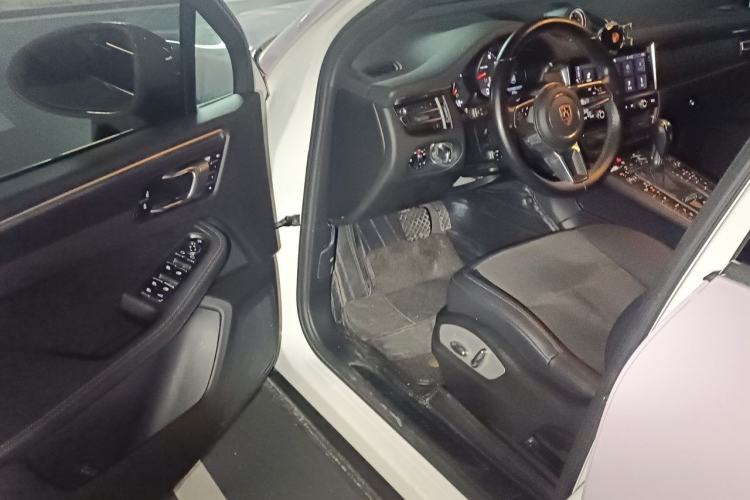 Used Porsche Macan 2018 Macan 2.0T Driver Seat